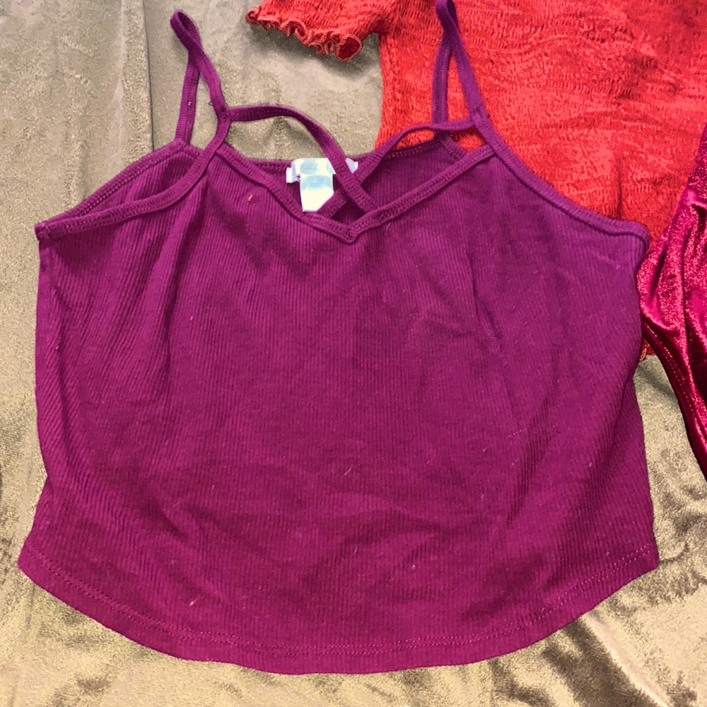 Tops Bundle - Picture 3 of 3